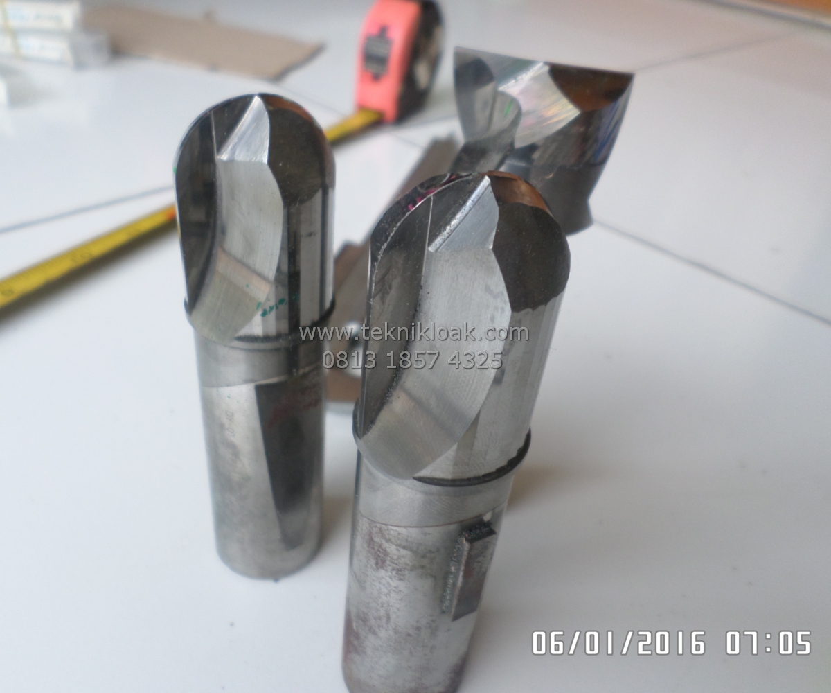 Endmill Bekas Ballnose Bekas Endmill Carbide Endmill Hss
