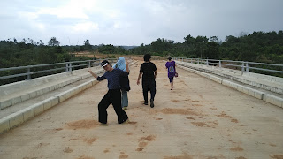 jembatan pulau balang di atas