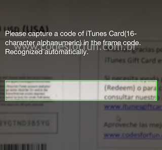 RapidRedeem enfocando una iTunes Gift Card recibida por email