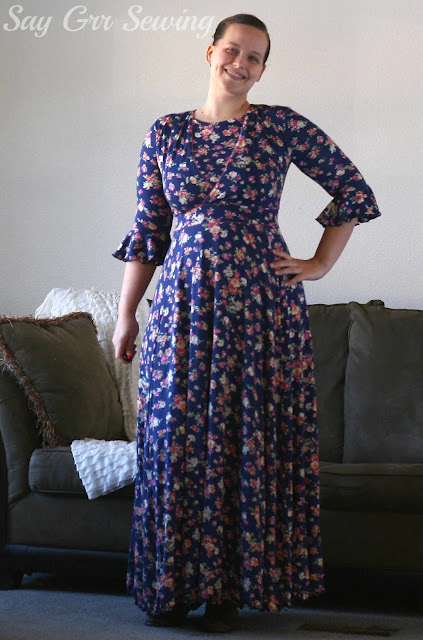 Say Grr Sewing: Floral Nursing Dress