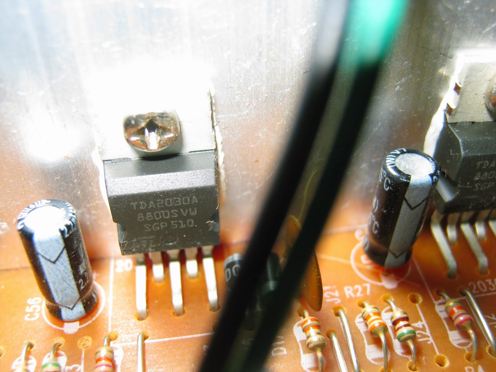 Ремонт, разбор, сбор.: Усилитель TDA2030A (SVEN, модель SPS-820)