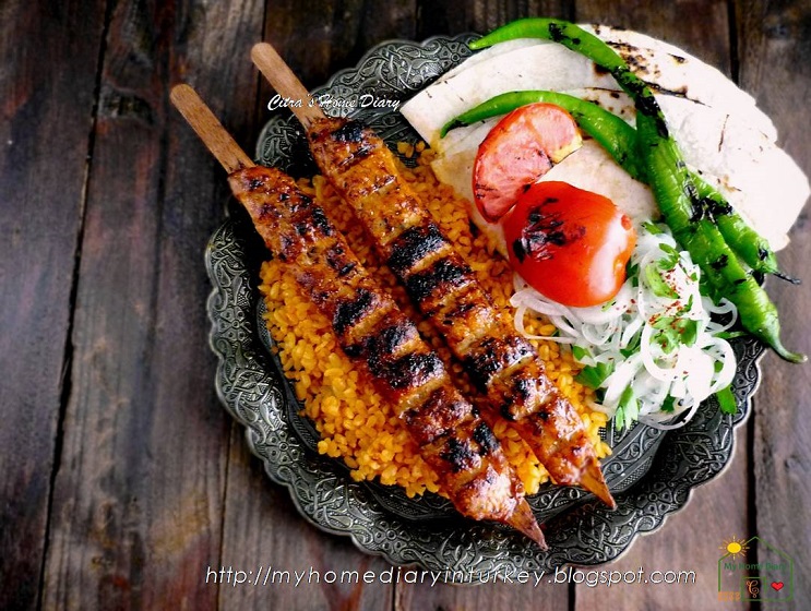 Adana Kebab. Best and authentic recipe. #turkishfood  #resepmasakanturki #caramembuatkebabturki #middleeast #kebab #lamb #meat #kofta #adanakebab #bbq #mangal #authenticrecipe