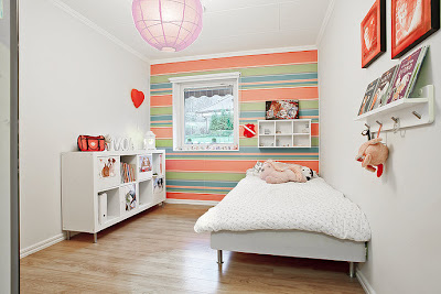 http://ruangrumahkita.blogspot.com/2013/07/contoh-interior-kamar-tidur-anak-10.html