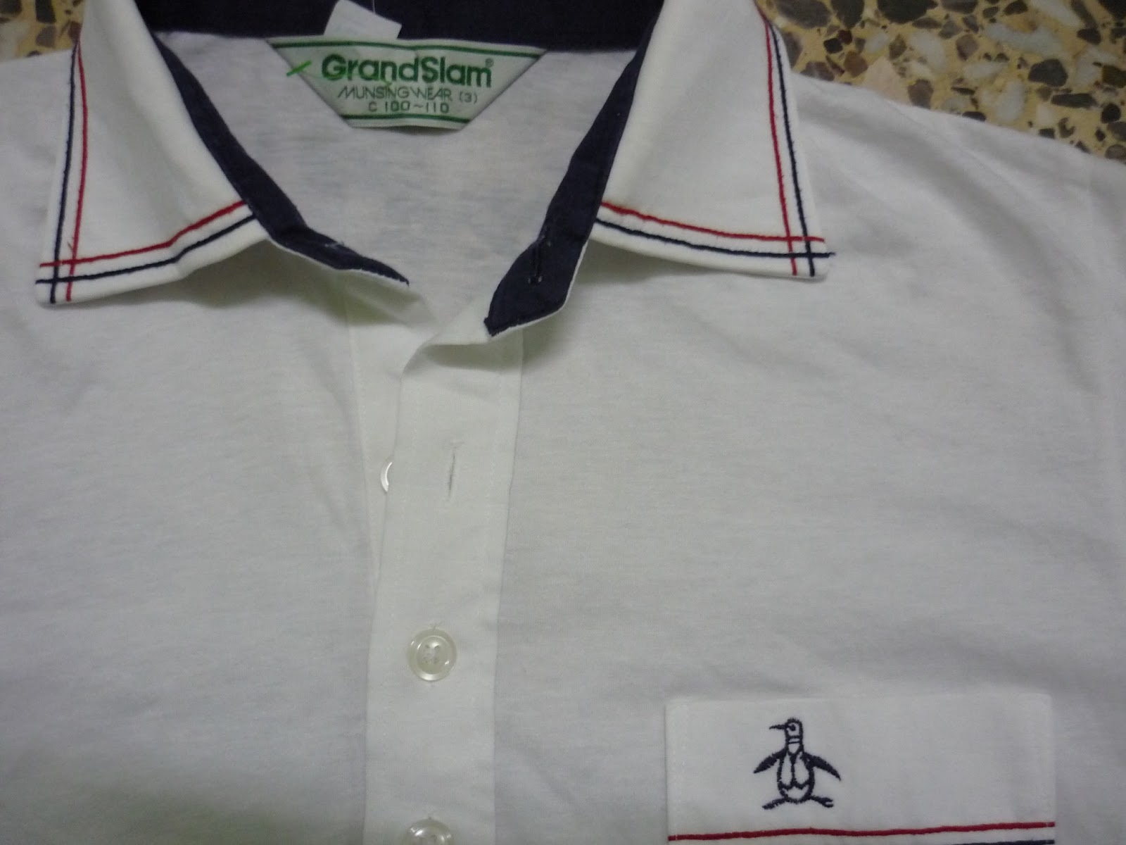 T-shirt Vintage Rayé Munsingwear - Années 90 - Taille L - Motif Patineur/pingouin - Occasion Très Bon état