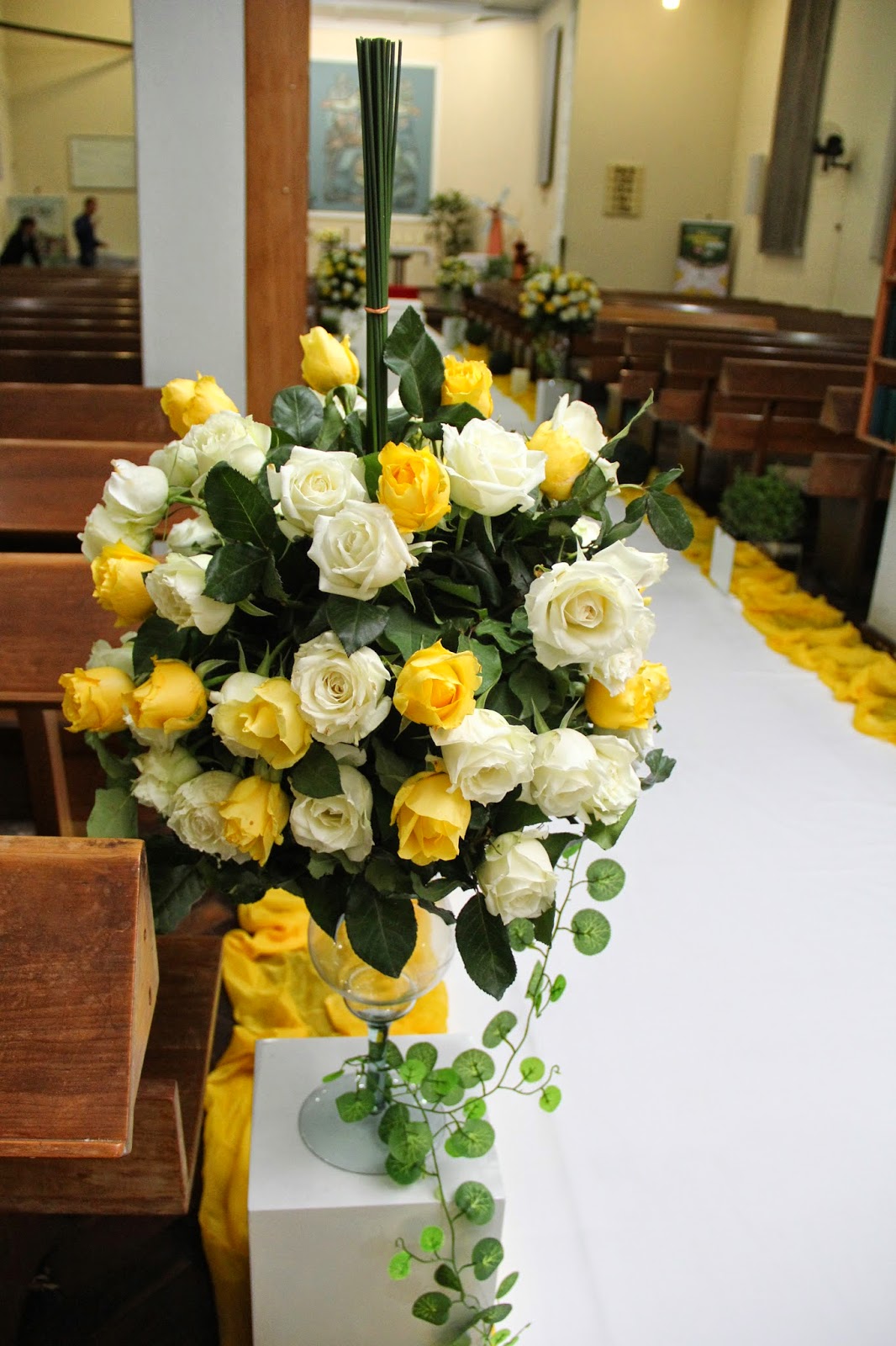 Decoração para casamento,decoração em Joinville,decoração,decorações,fotos de decoração,decoração para bodas de casamento,decoração para eventos,decoração para festas,decorações,decoração de mesas e cadeiras,decoração de salão de festas,decoração de igrejas,decorações em Joinville,buquês de noiva,decoração de estúdio,decoração de arranjos de mesa e igreja,maiores informações no fone: 47-30234087 47-30264086 47-99968405...whats