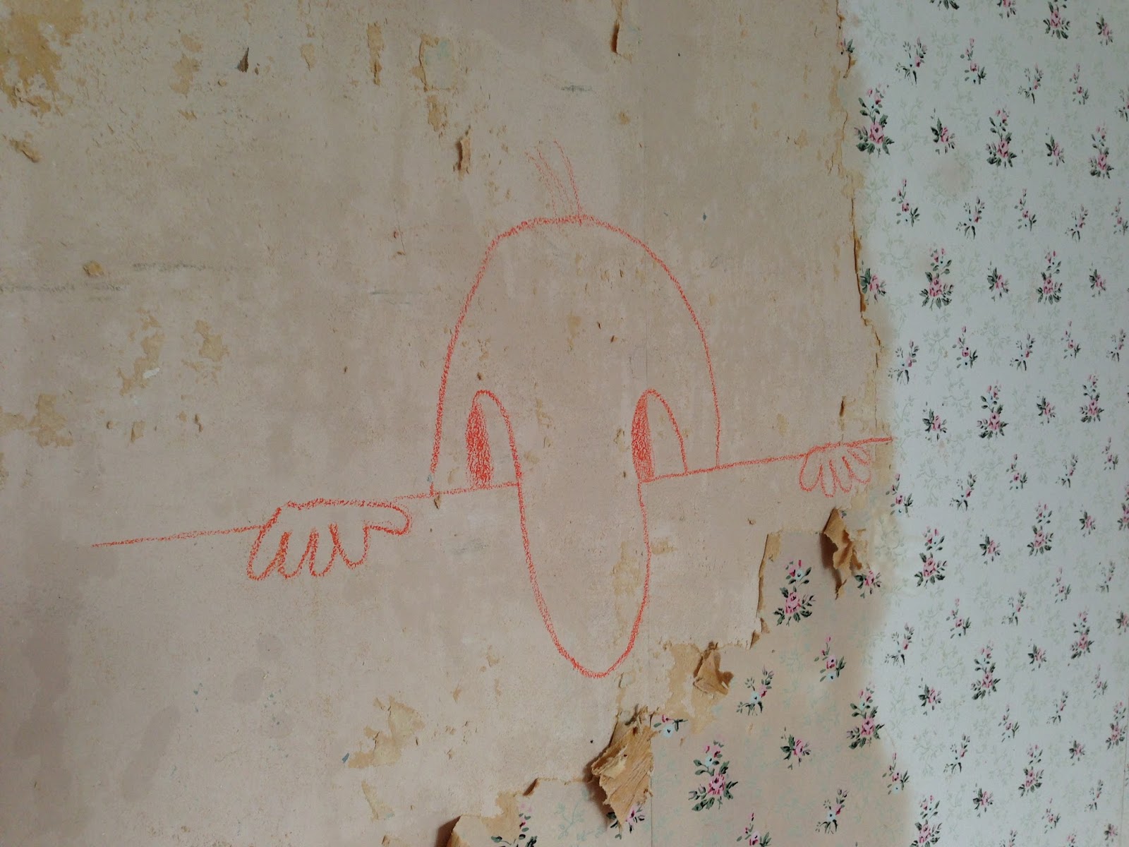 Best Bet Design Blog: How to Remove Stubborn, Stuck-on Wallpaper from ...