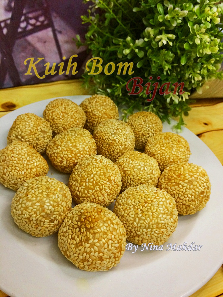 Nina Mahdar: KUIH BOM BIJAN INTI KACANG MERAH