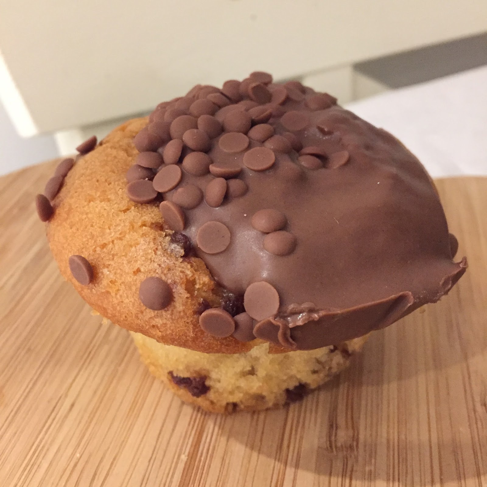 Archived Reviews From Amy Seeks New Treats NEW! Cadbury Chocolate