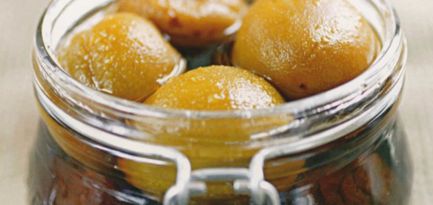 Blog 75: Recettes Conserves-Prunes à l’eau-de-vie