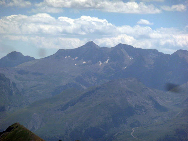 PICO DE LA CANAL ROYA, PEÑA BLANCA, PIC D'ANEOU Y CUYALARET  P1150159_resize