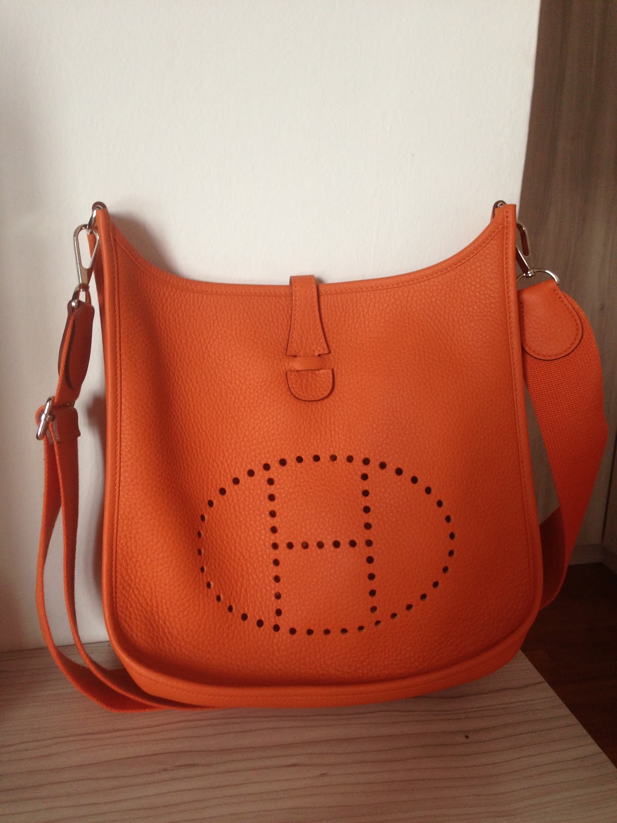 Preloved 100% Authentic Designer Bags for sale: Hermes Evelyn