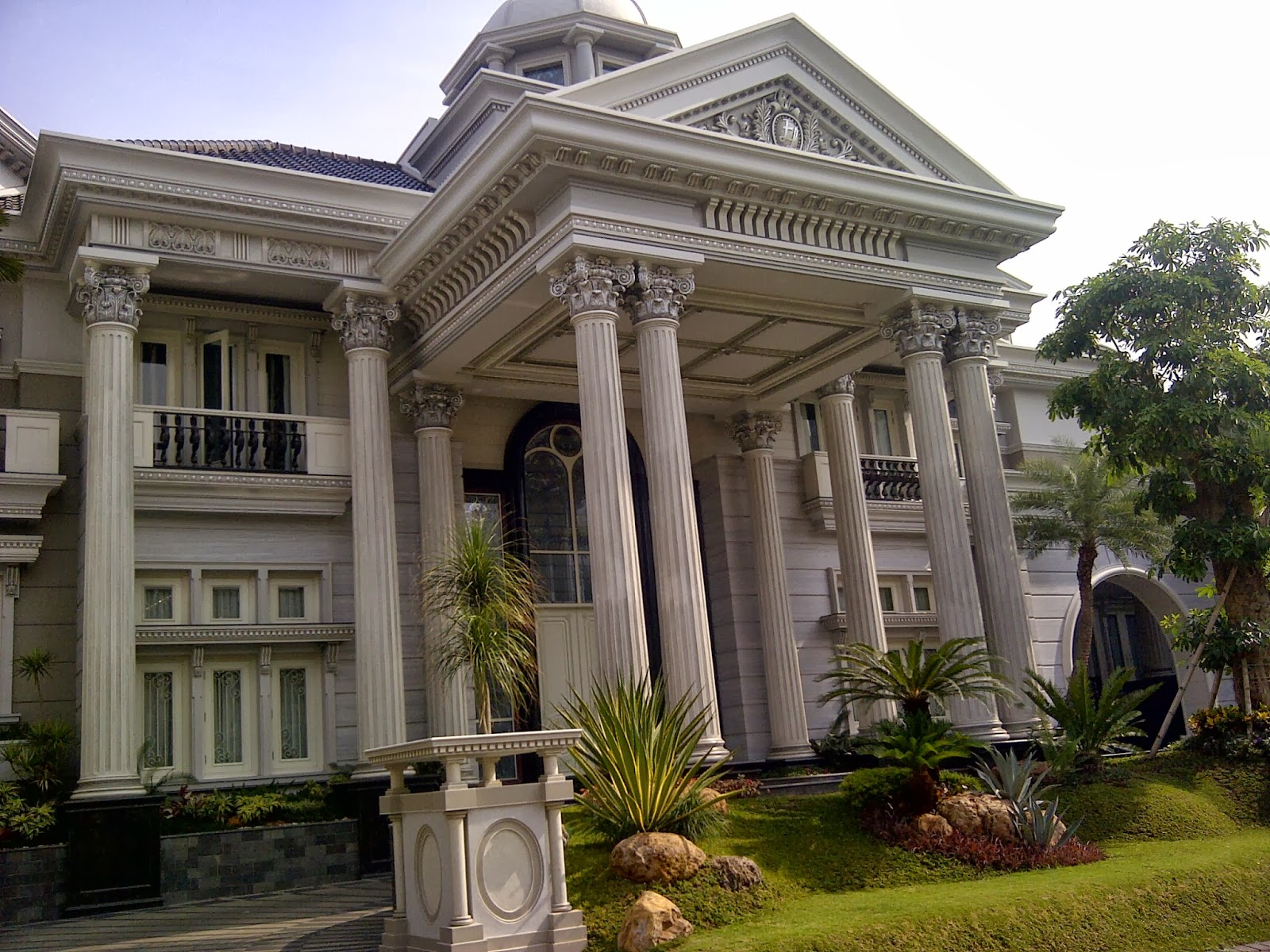 Renovasi Rumah Benangan Klasik