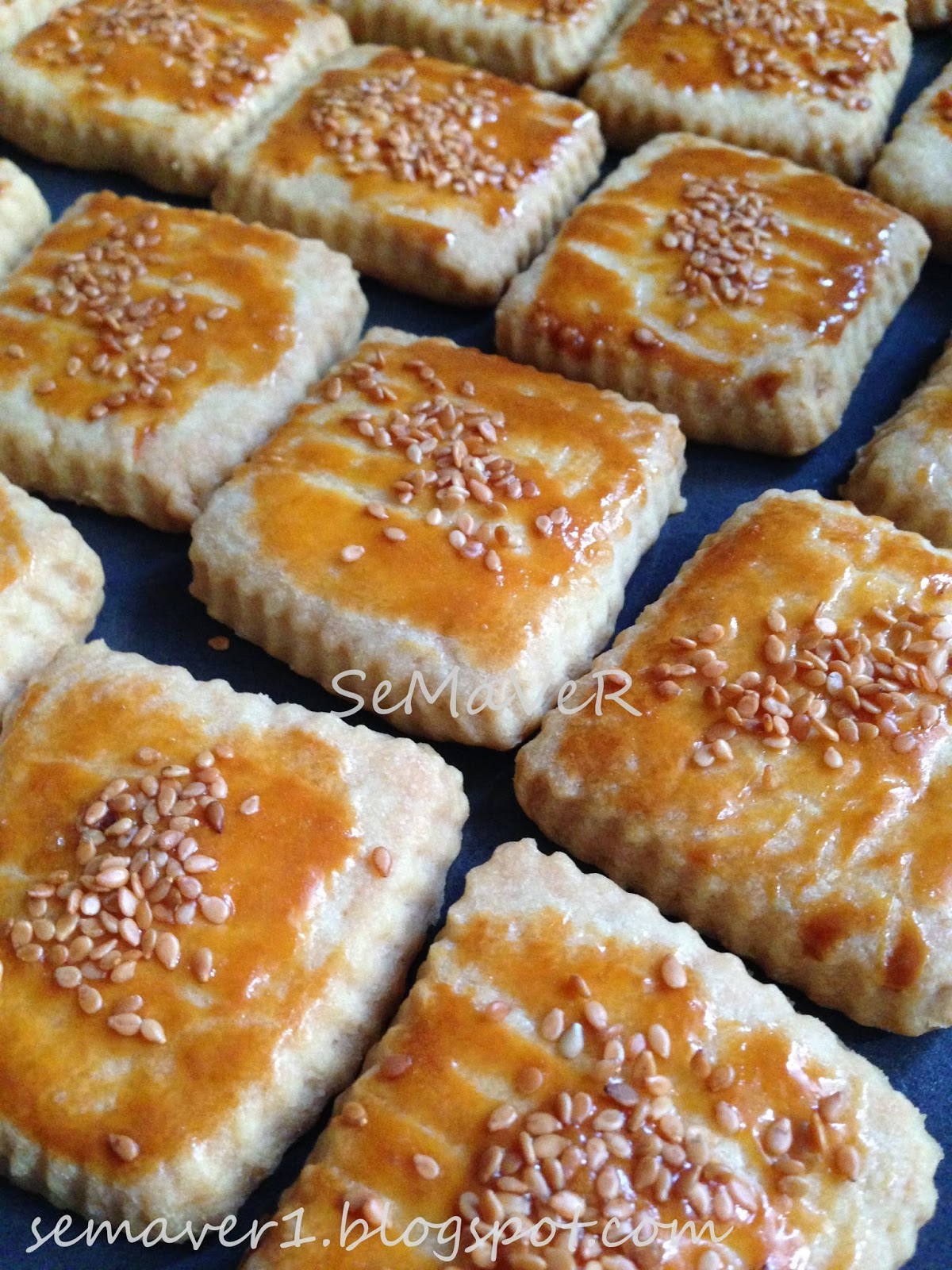 SeMaVeR Susamlı Tuzlu Kurabiye