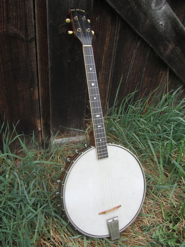 c.1925 The Dayton Tenor Banjo