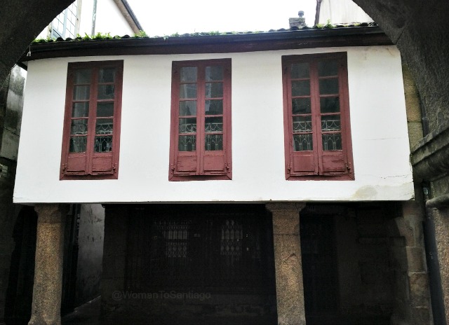 foto de casa de santiago de compostela
