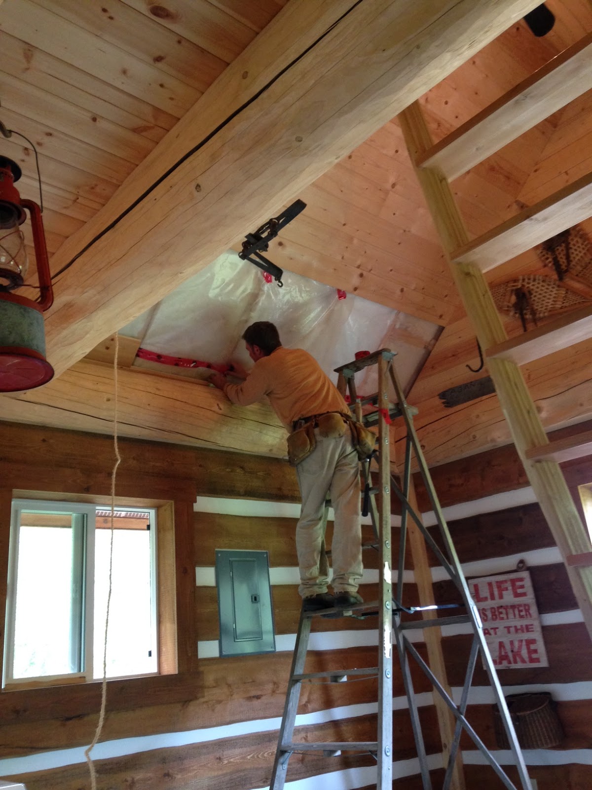 Small Log Cabin for Sale at Horsefly Lake BC, British Columbia, Canada