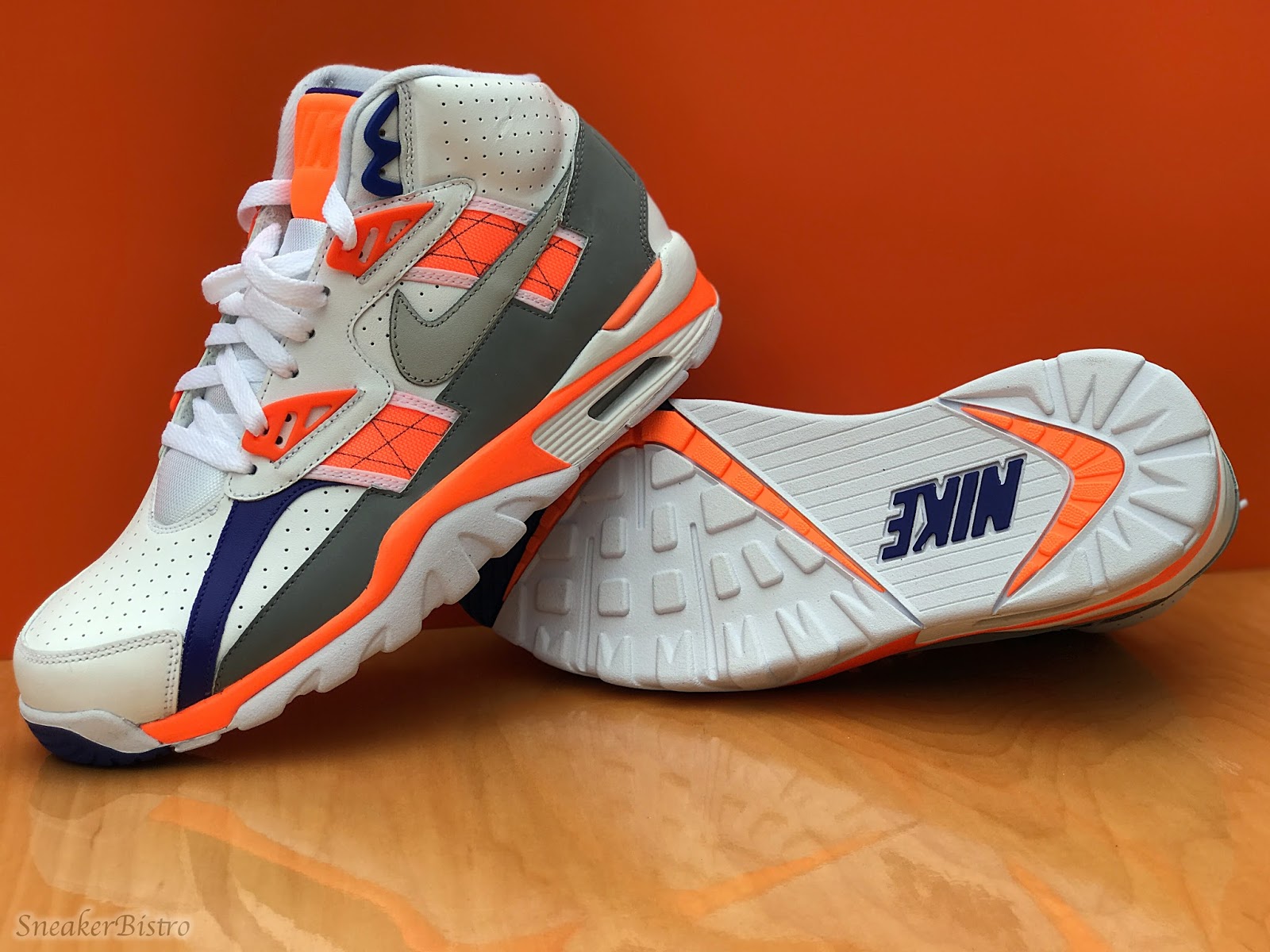 SNEAKER BISTRO - Streetwear Served w| Class: Nike Air Trainer SC High