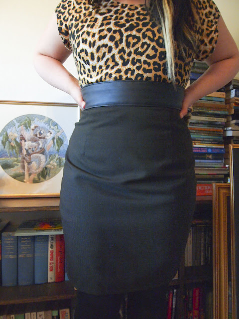 Woolly Two Shoes: The Secretary Skirt