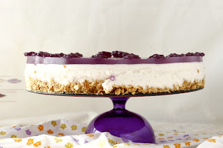 tarta mousse de violetas.http://www.maraengredos.com/