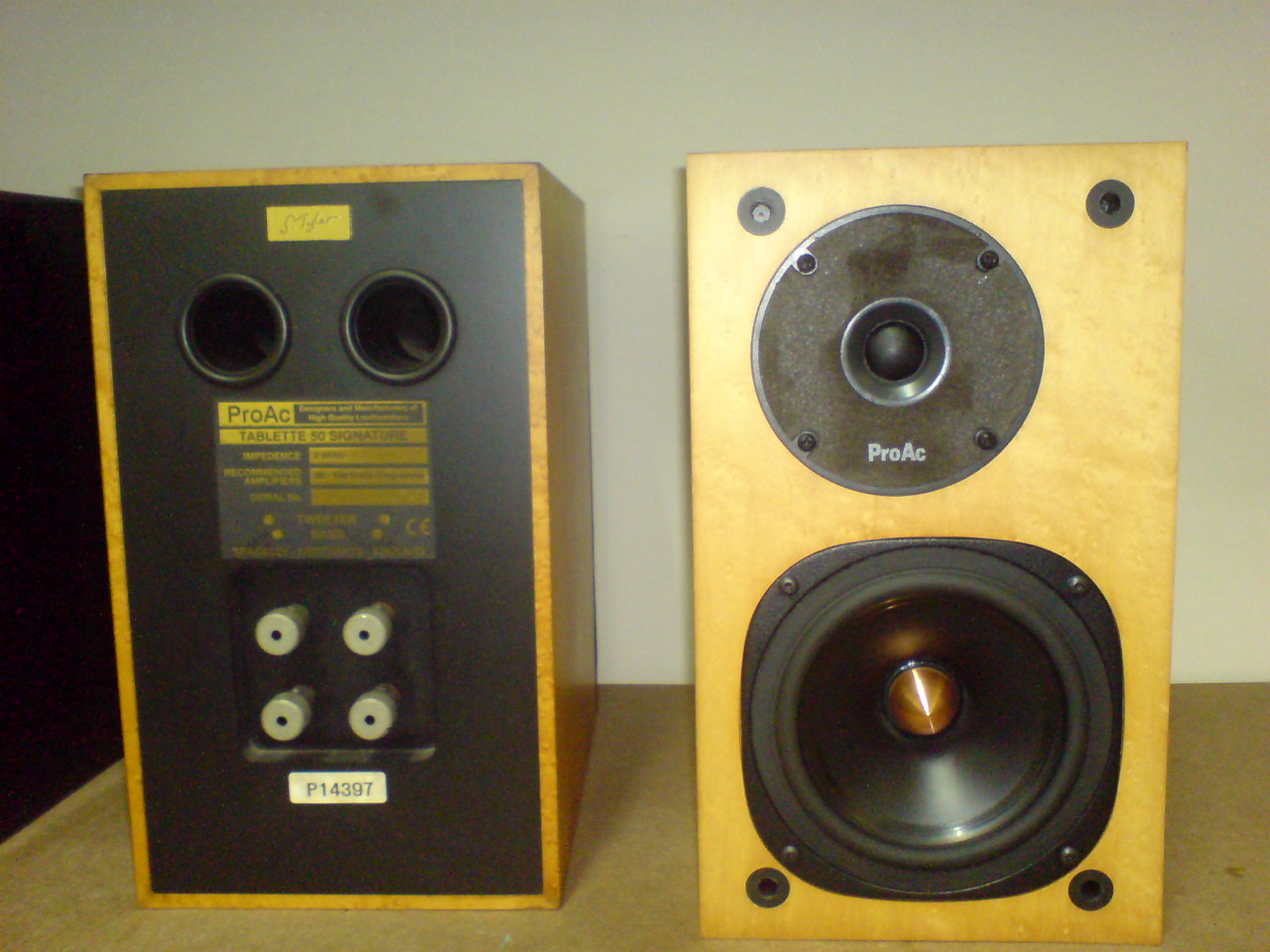 Proac Tablette 50 signature bookshelf speaker (Used)