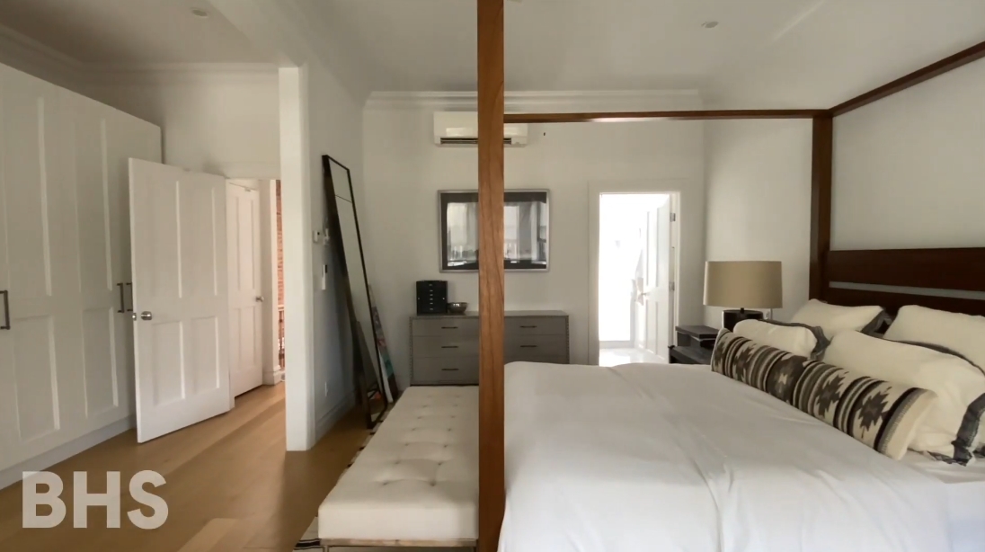 18 Photos vs. 75 Sterling St, Brooklyn Interior Design Luxury Townhouse Tour