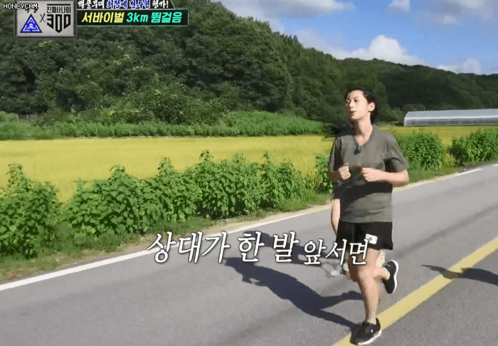 전투사격 합격한 우주소녀 은서.gif | 인스티즈