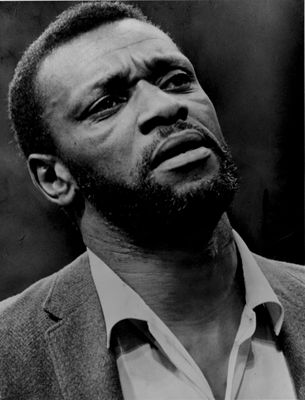 Moses Gunn Moses Gunn