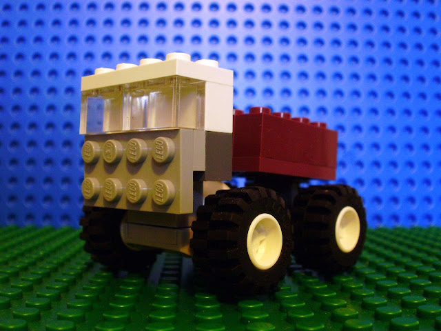 MOC LEGO Dump truck