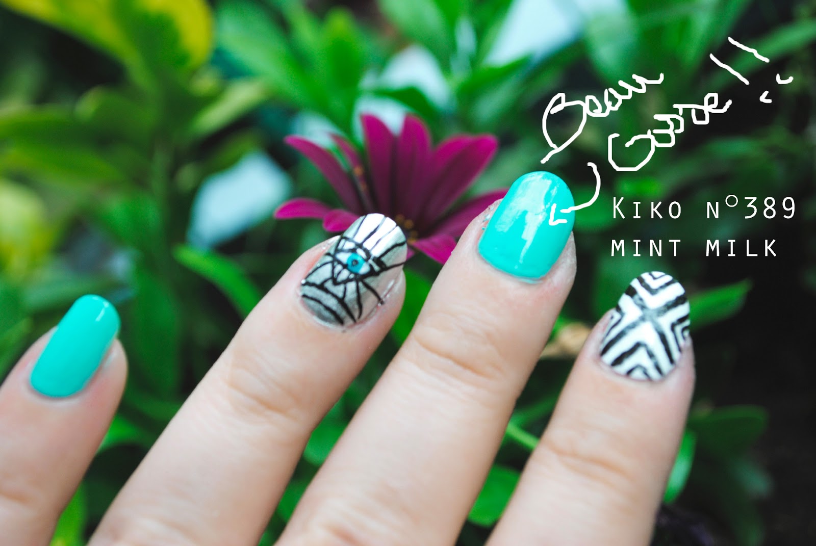 liliebrush Posca nails avec du vrai posca dedans. Et du illuminati et