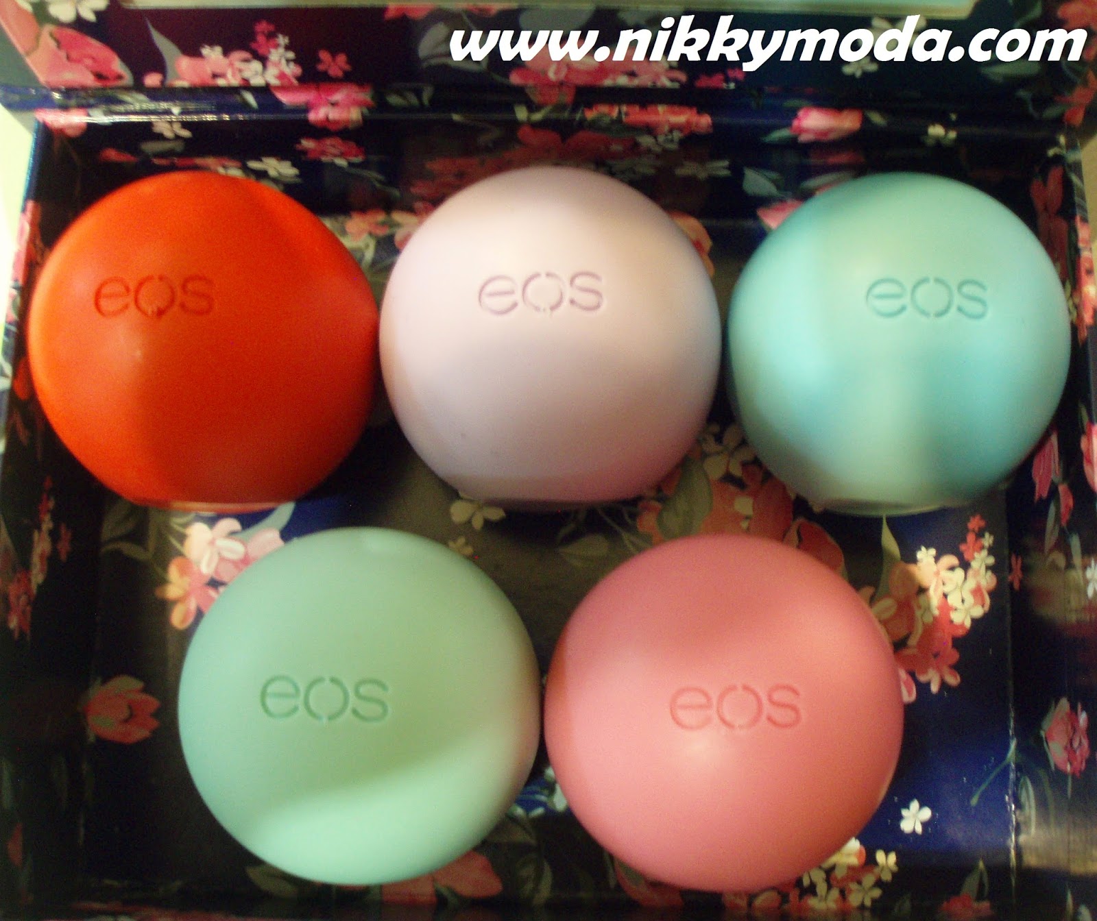 Nikky, loca por la moda Eos lip balm estuche de 5 de Ebay