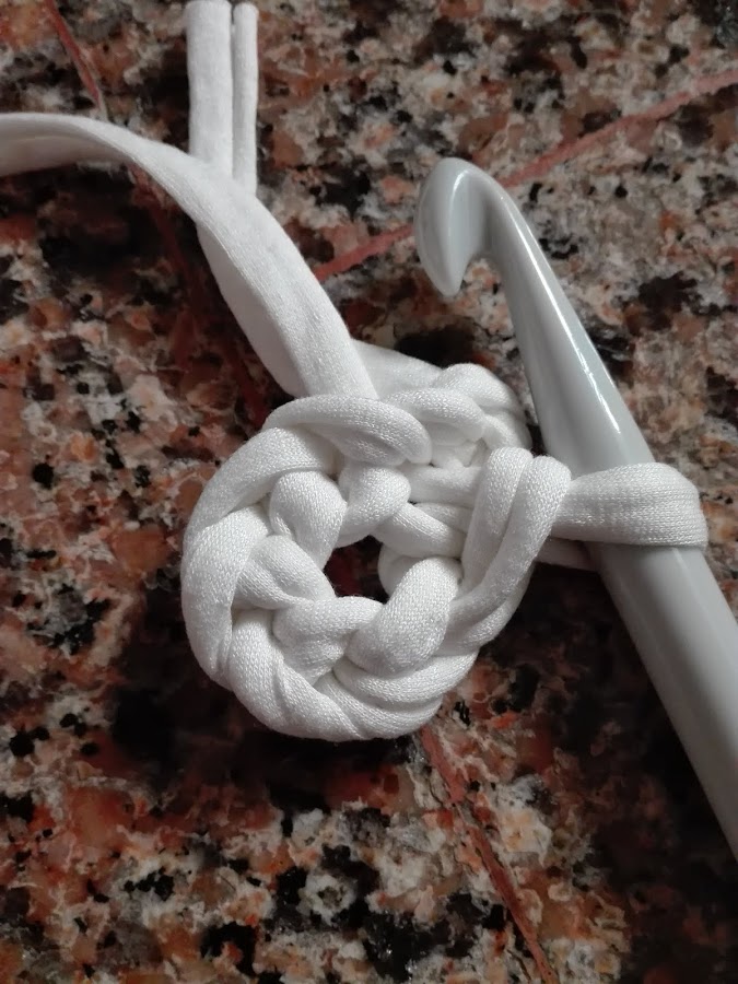 anillo mágico alfombra de trapillo