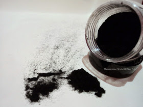 Flocking/velvet nail art