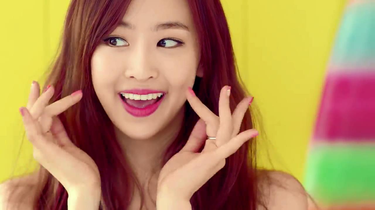 SISTAR 'Touch My Body' Screen Caps! | Daily K Pop News