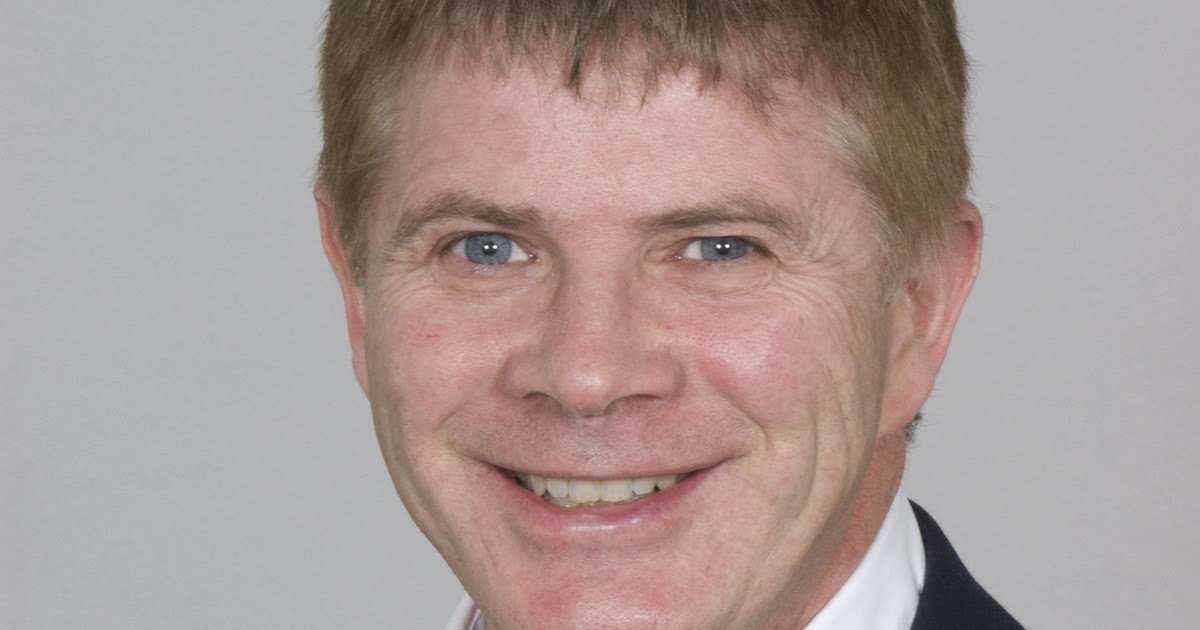 Dr Ian EllisJones Living Mindfully Now MINDFULNESS MAY EASE TINNITUS SYMPTOMS