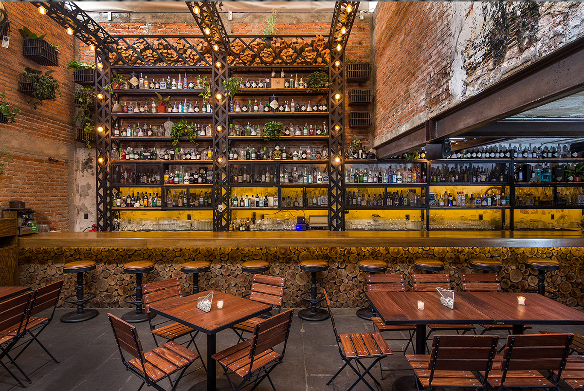 El increíble recetario de cócteles del Gin Gin Bar en México