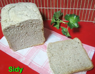 Paine cu tarate de grau