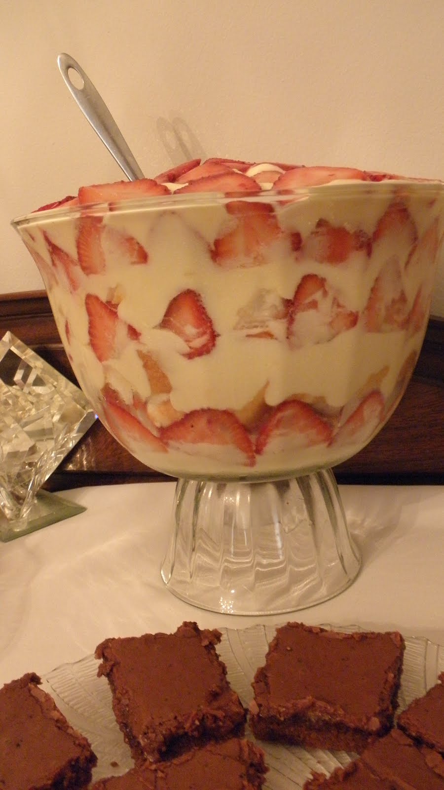 Everything in Moderation: Strawberry Vanilla Trifle