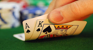 3 Keistimewaan yang Dimiliki Judi Poker Online