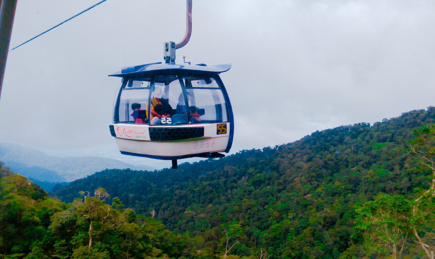 Pengalaman Pertama Naik Cable Car Di Genting Highland Swastikha