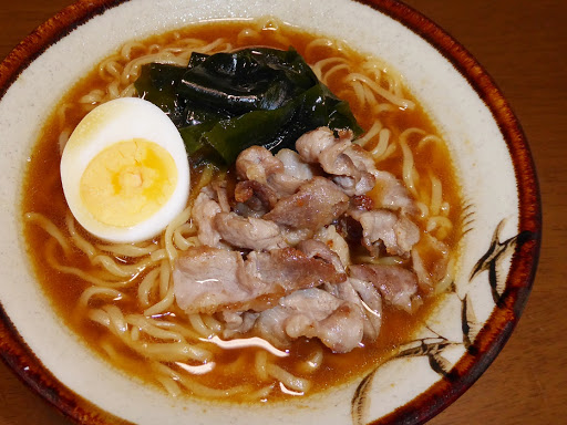 【明星】高級つゆそば 中華三昧 広東風醤油拉麺