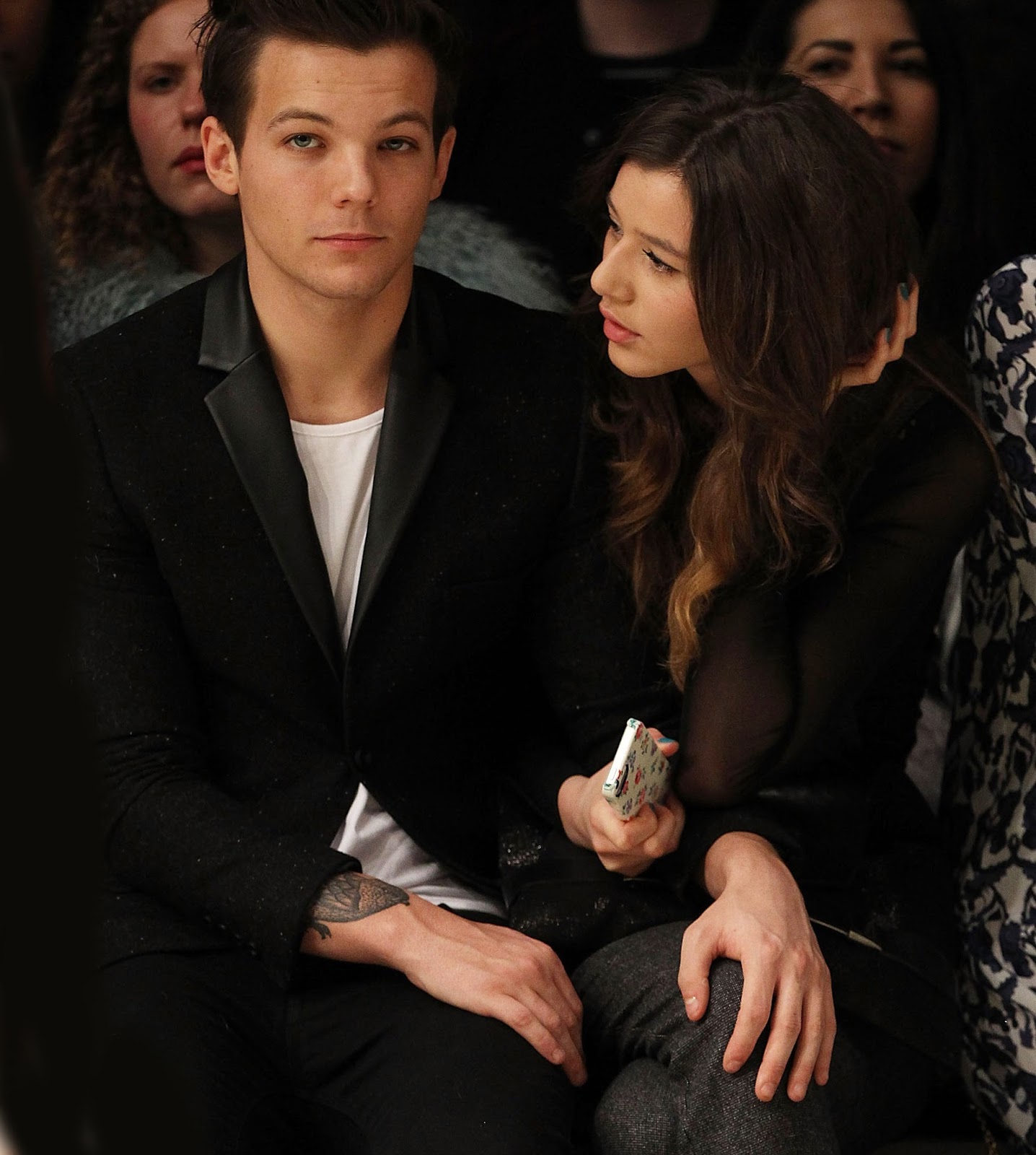 Viciadas por One Direction Louis Tomlinson e Eleanor Calder Podem ter Voltado a Namorar