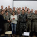 Alunos Soldados da Brigada Militar de Erechim fazem doação de dinheiro, para a Obra Santa Marta