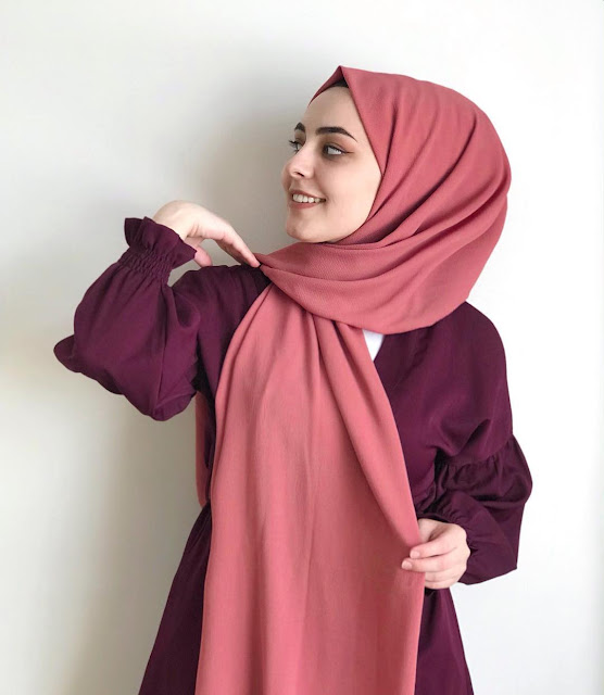 Smile Sweety Beautiful Hijaber - Cute Hijabi