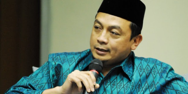 Demi Merawat Semangat Persaudaraan 212, Ustadz Bachtiar Nasir Galakkan Shalat Subuh Berjamaah