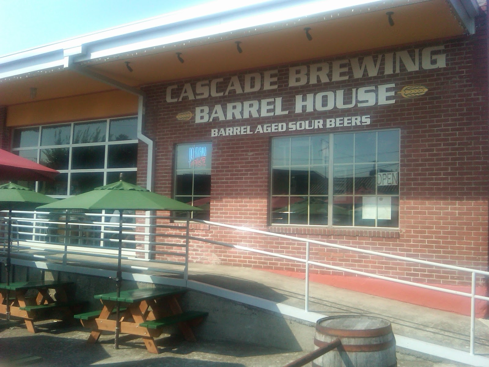 365 Days Of Beer Cascade Brewing Barrel House (Portland, OR)