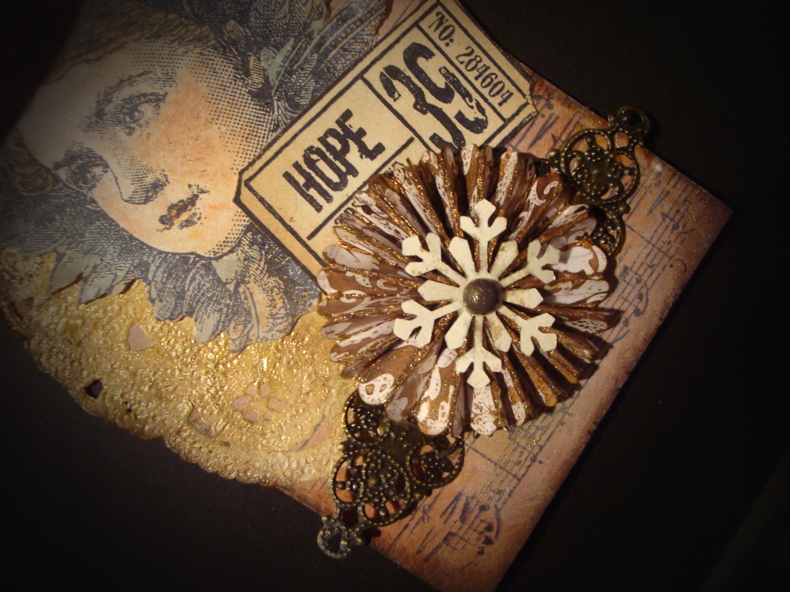 Astrid's Artistic Efforts Funky Junky 12 Tags of Christmas, tags 3, 4