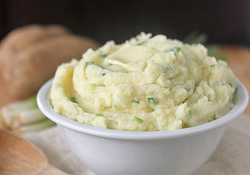 The Galley Gourmet: Irish Champ (or Mashed Potatoes with Scallions)