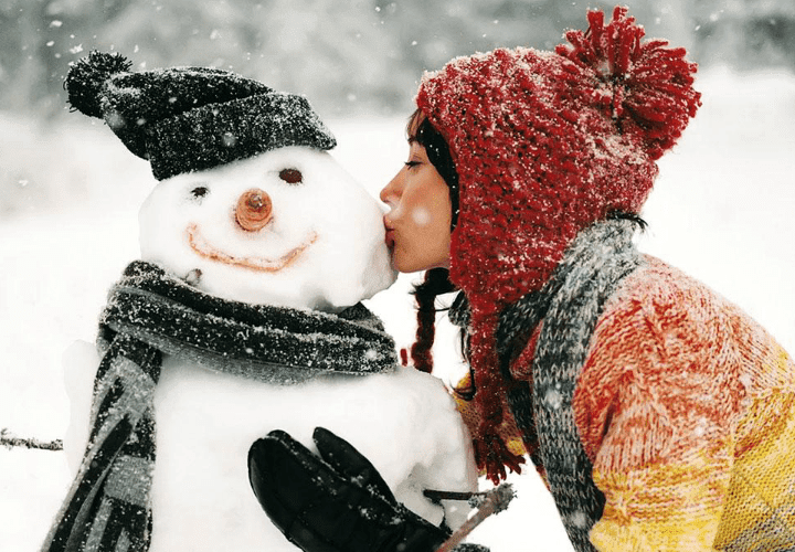 Sia Snowman Christmas Songs
