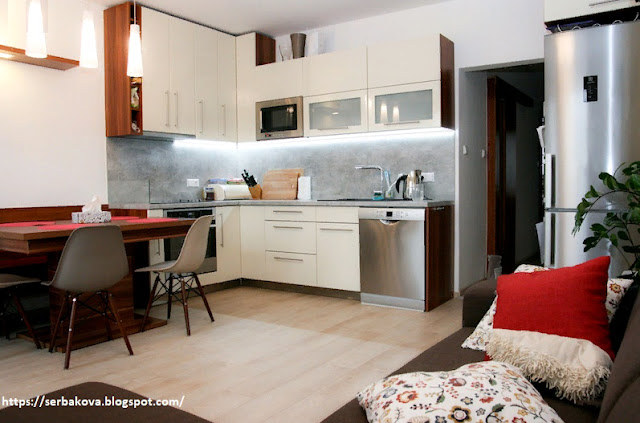 Как перепланировка превратила гостиную, кухню и столовую в одну комнату