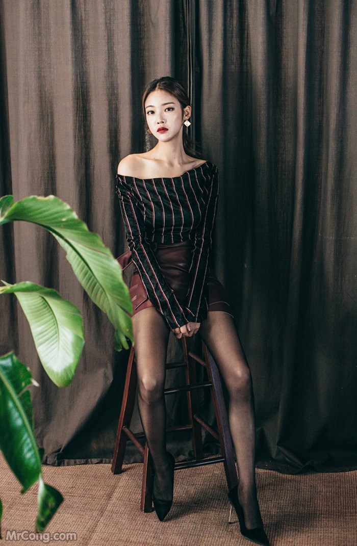 Beautiful Park Jung Yoon in the October 2016 fashion photo shoot (723 photos) photo 10-13